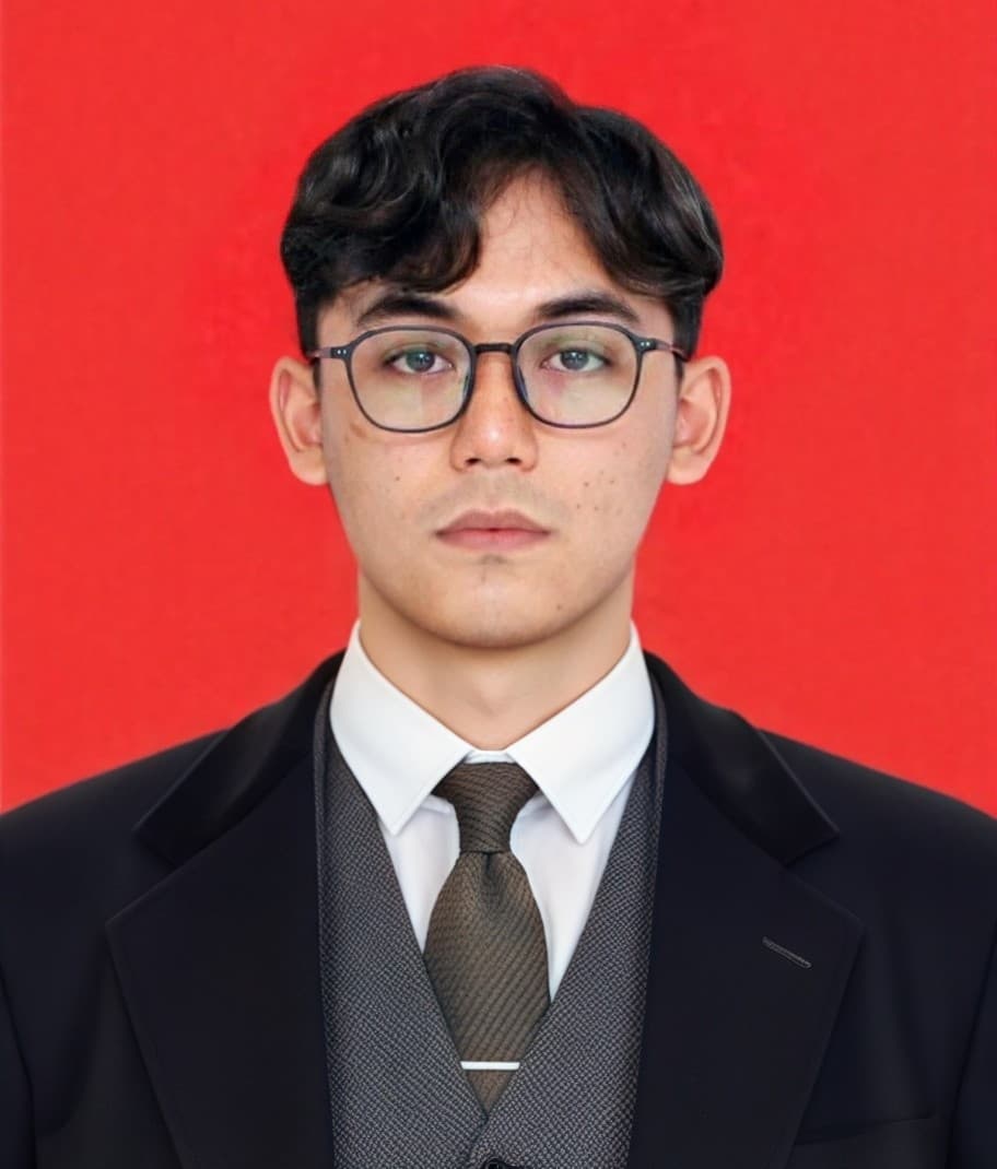 Muhammad Lucky Fahrezi S.Pd.